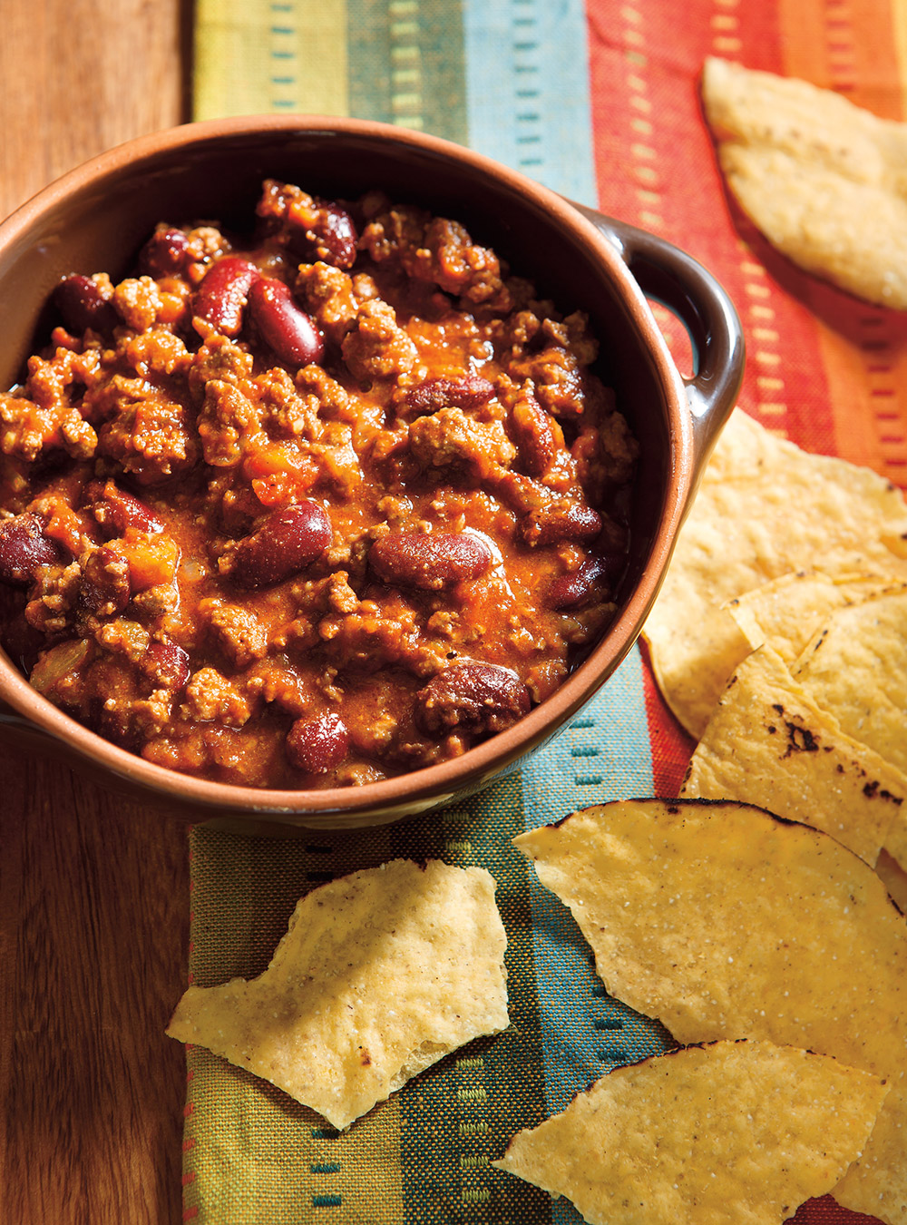 Classic Beef Chili: Rich, Meaty Flavor for Any Cookout